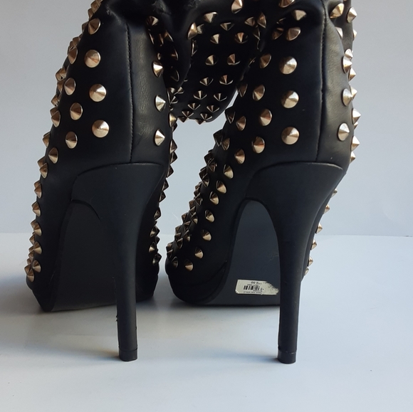 Torrid Peep Toe Heel Boots - Picture 8 of 11